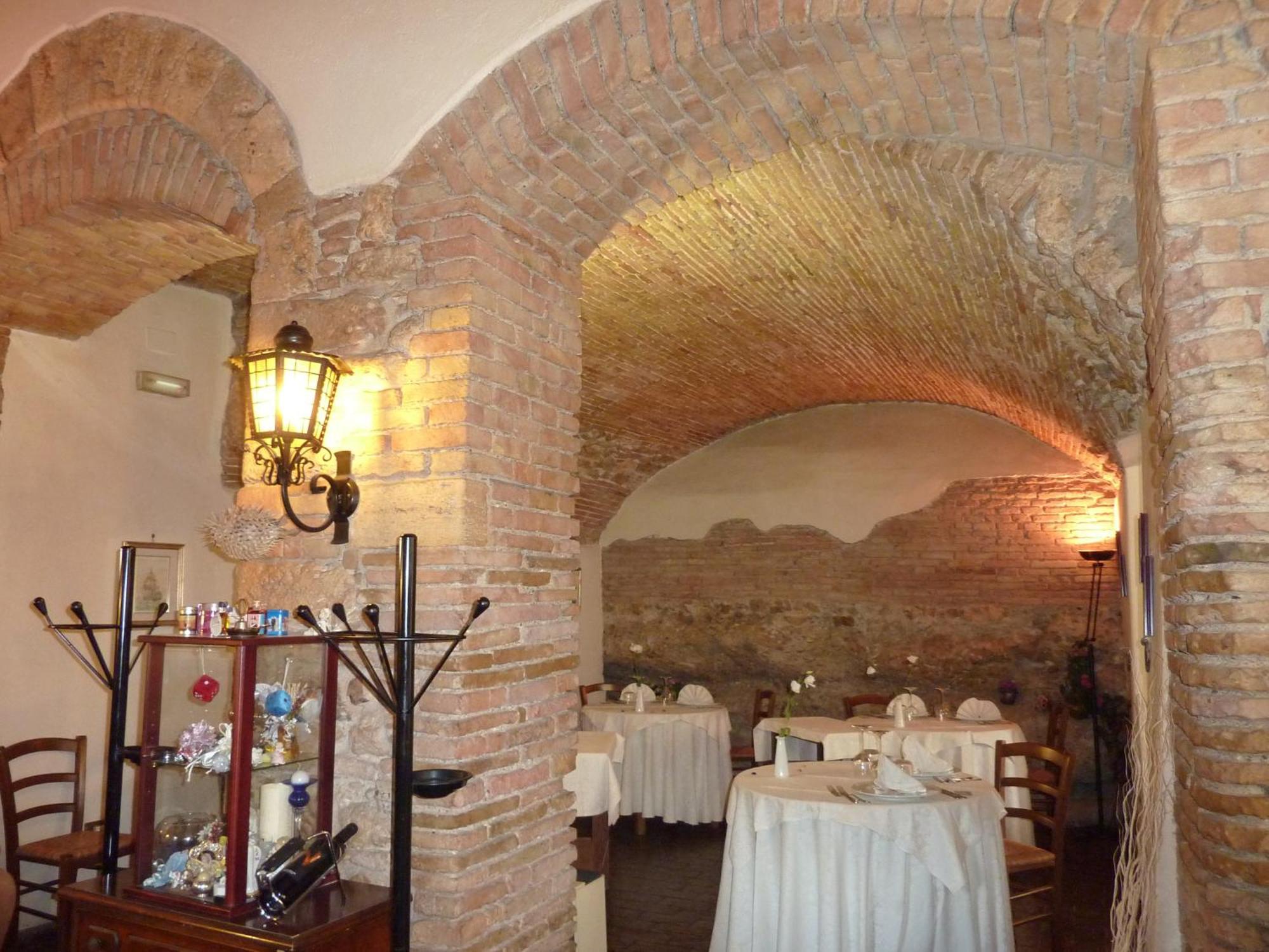 La Rocca Hotel Narni Eksteriør billede